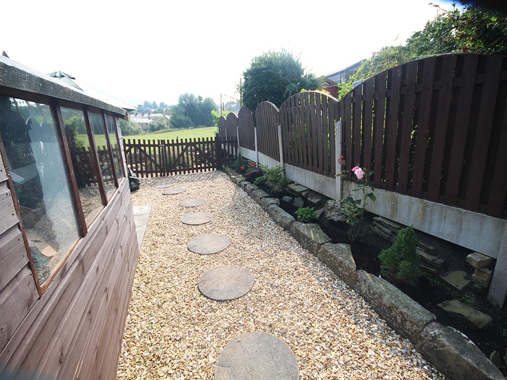 2 bedroom terraced house To Let in Trawden, Colne - 2016-09-13 12.06.00.jpg
